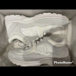 AUTHENTIC WHITE CHANEL SNEAKERS SOLD OUT EVERYWHERE